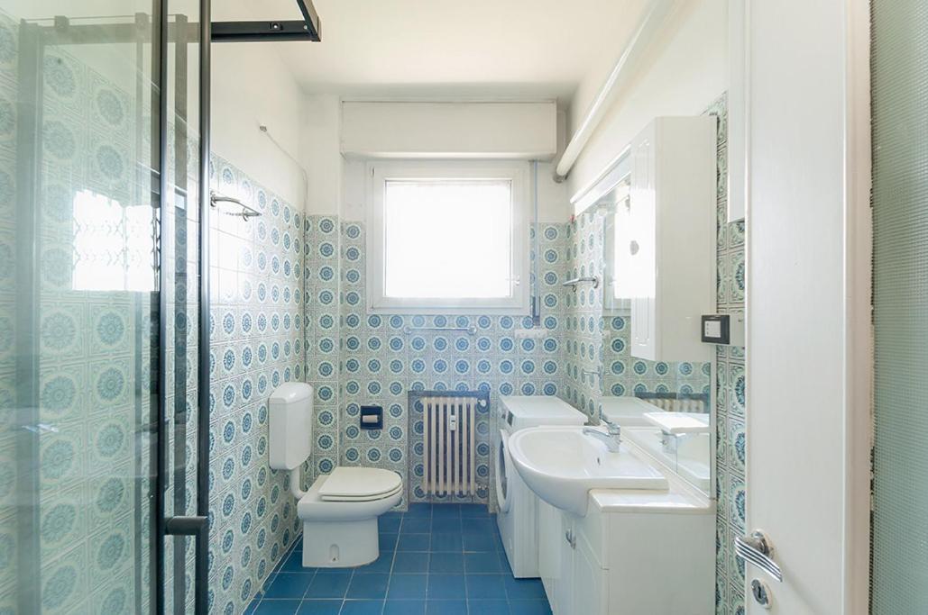 Private Room For Girls Bolonia Exterior foto