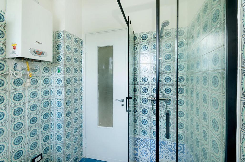 Private Room For Girls Bolonia Exterior foto